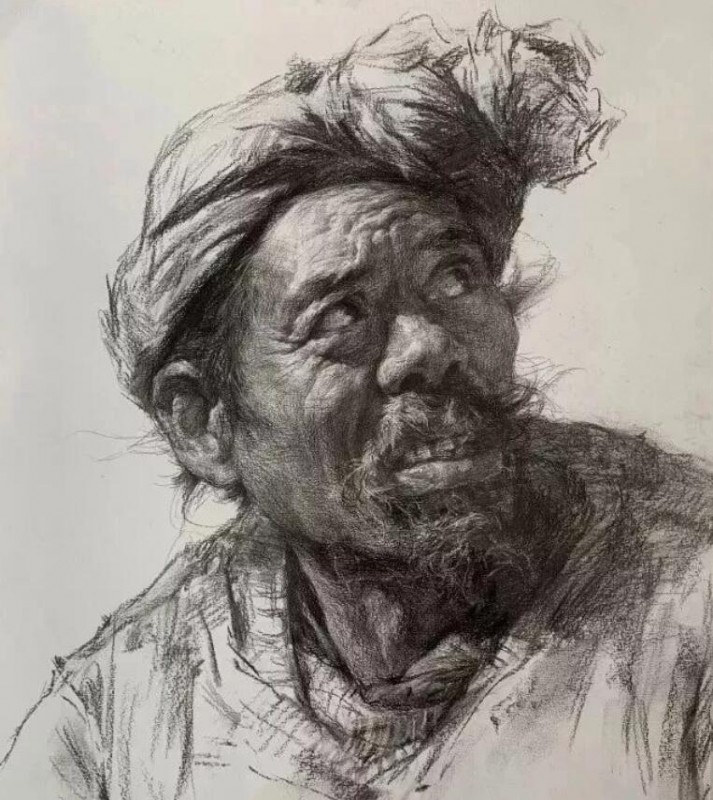 素描頭像中的黑白灰關系，有四點知識！